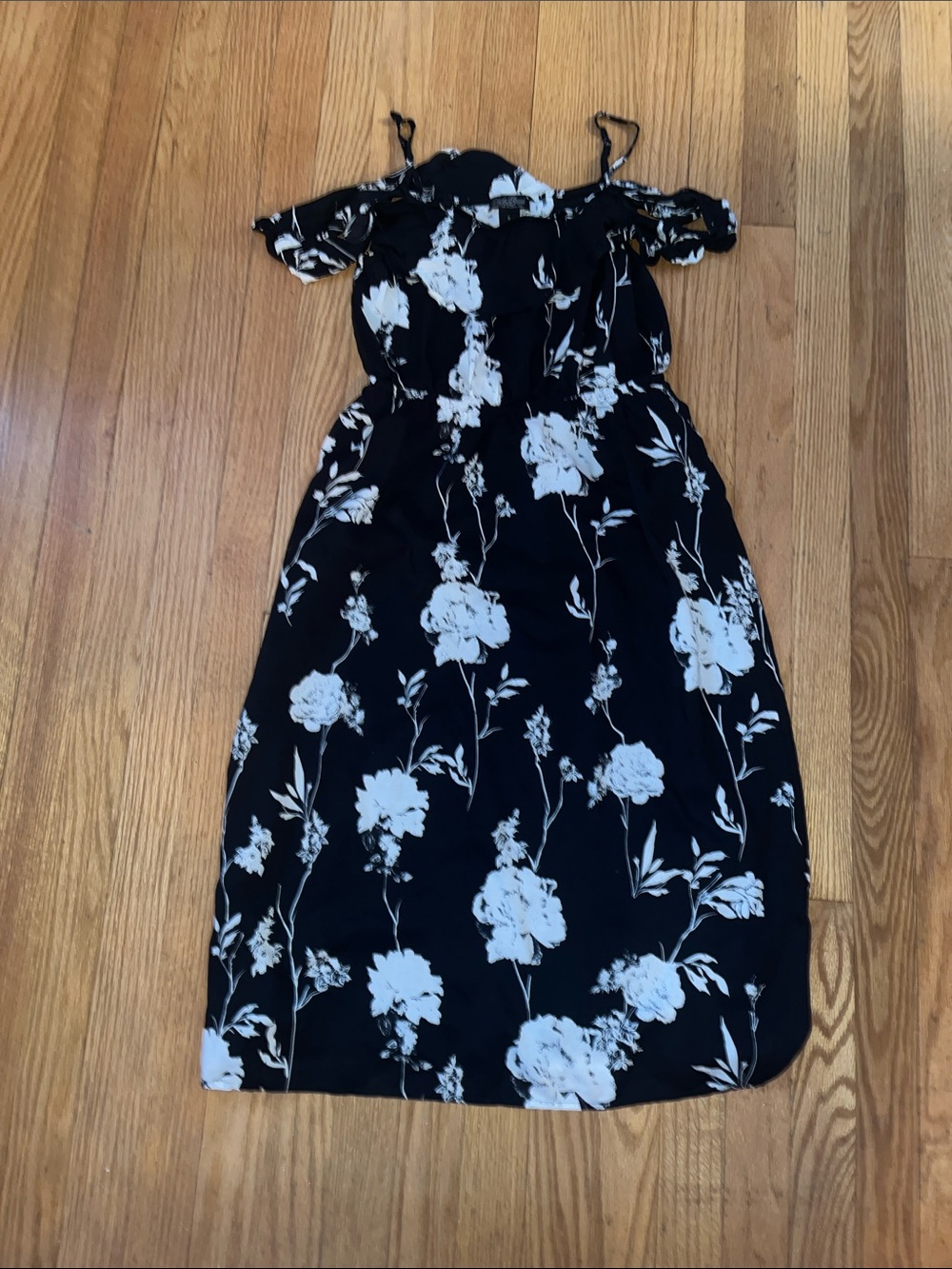 Women Lucky Brand off shoulder dress